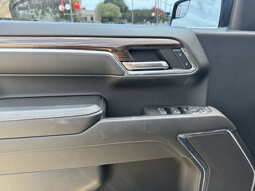 Used 2024 Chevrolet Silverado 1500 RST w/ LPO, Liner Protection Package AWD/4WD image 15