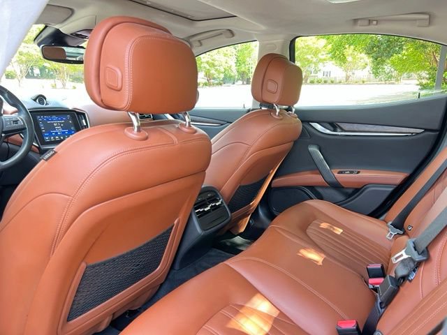 Used 2017 Maserati Ghibli S Q4 AWD/4WD image 15