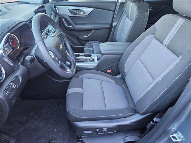 New 2026 Chevrolet Blazer LT w/ Midnight/Sport Edition image 4