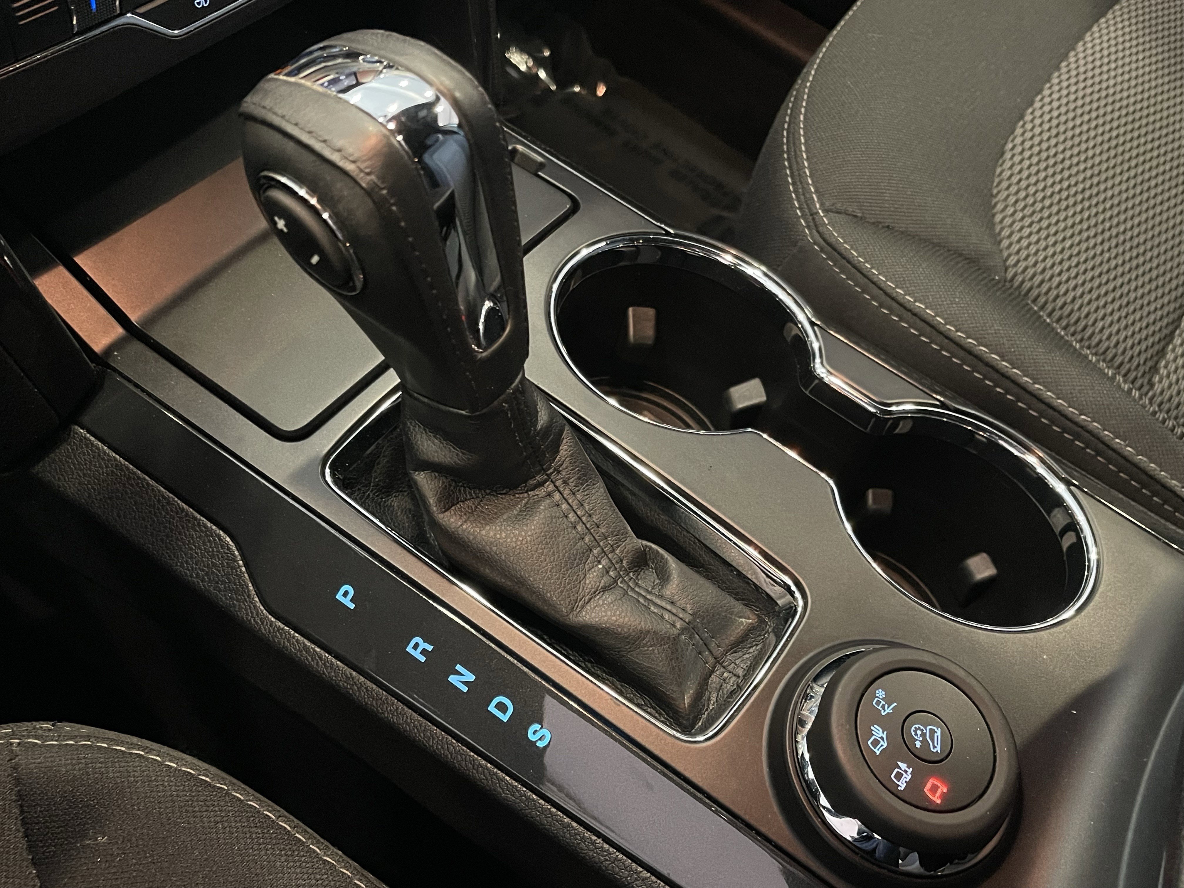 Used 2018 Ford Explorer XLT w/ Equipment Group 201A image 18