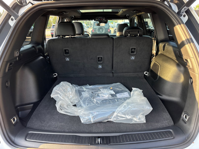 New 2027 Jeep Grand Cherokee Limited AWD/4WD image 31
