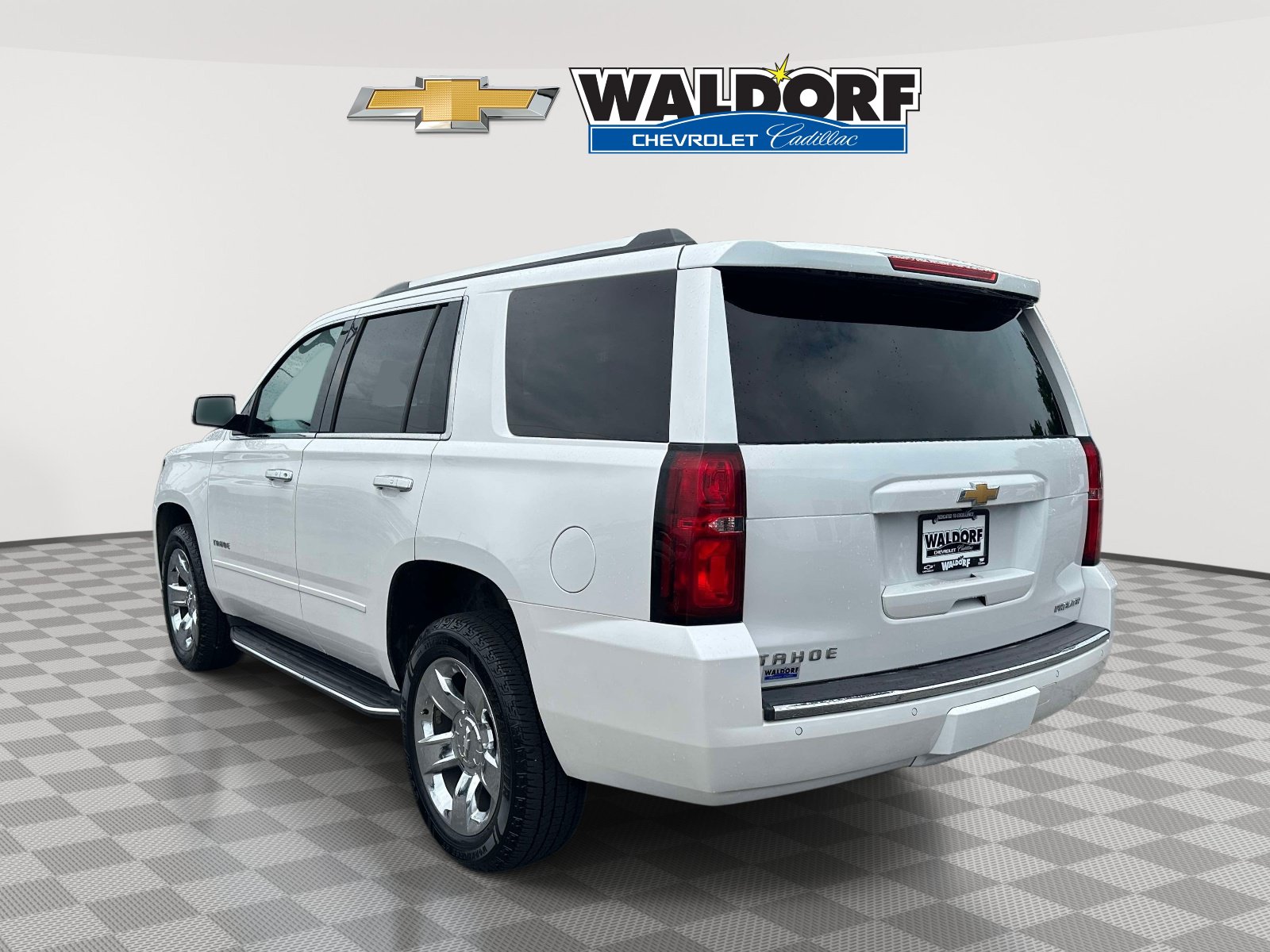 Used 2019 Chevrolet Tahoe Premier AWD/4WD image 4