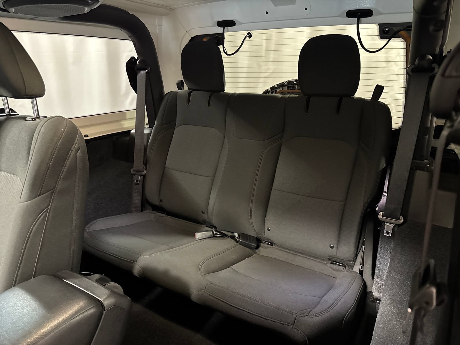 Used 2022 Jeep Wrangler Sport AWD/4WD image 5
