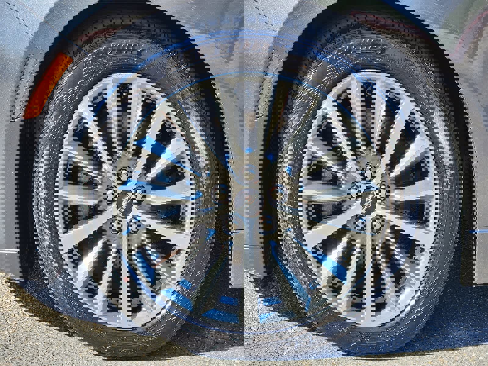 Used 2019 Lincoln MKZ Reserve image 9