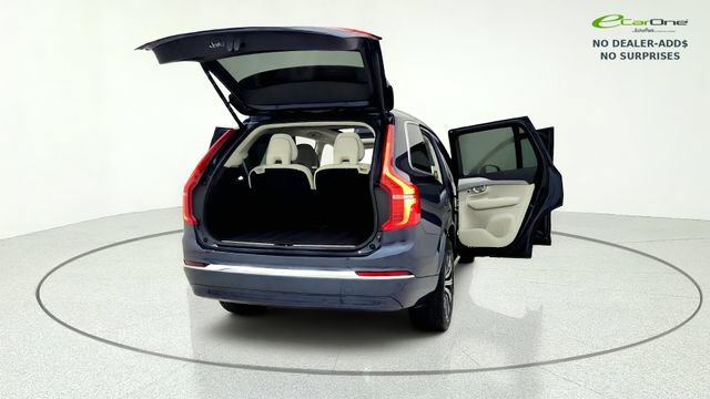 Used 2024 Volvo XC90 B5 Core AWD/4WD image 18