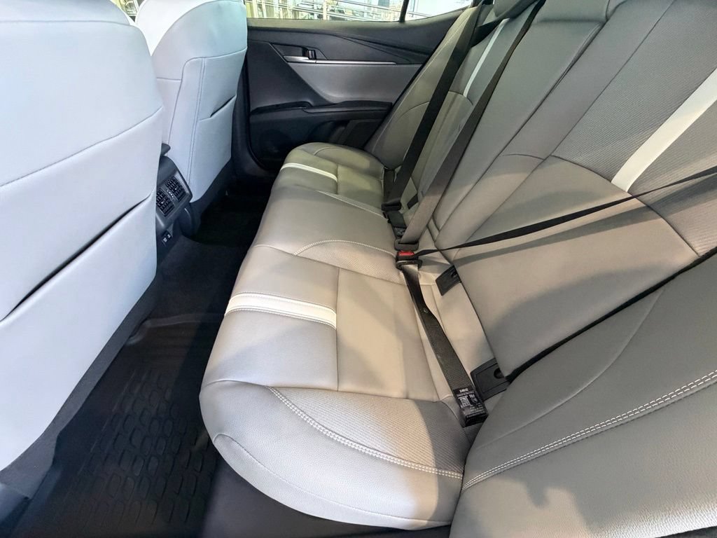 Certified 2026 Toyota Camry SE w/ Convenience Package FWD image 34