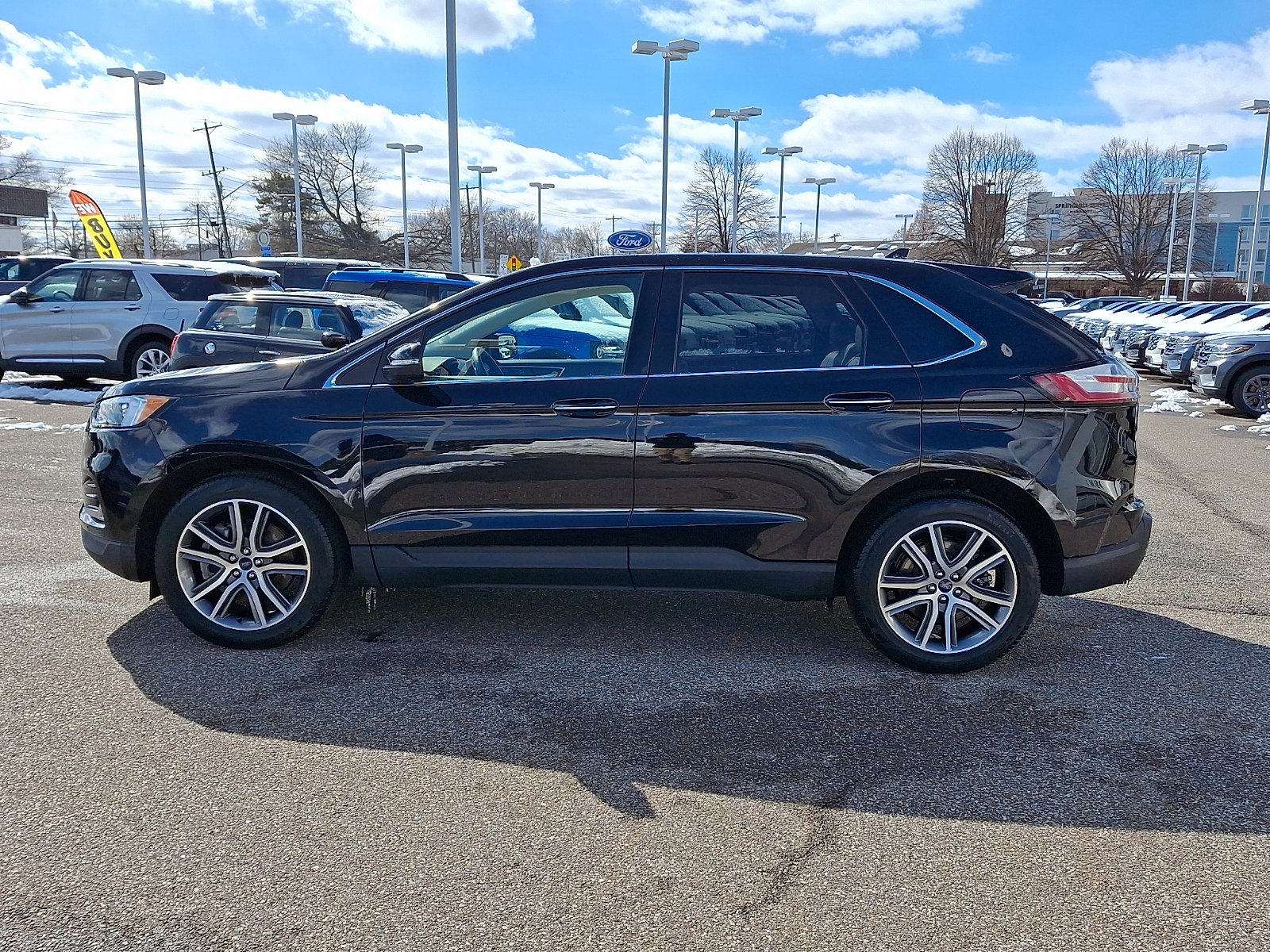 Used 2022 Ford Edge Titanium w/ Cargo Accessory Package image 6