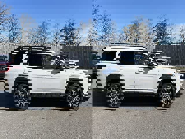 New 2026 Subaru Outback Touring XT image 3