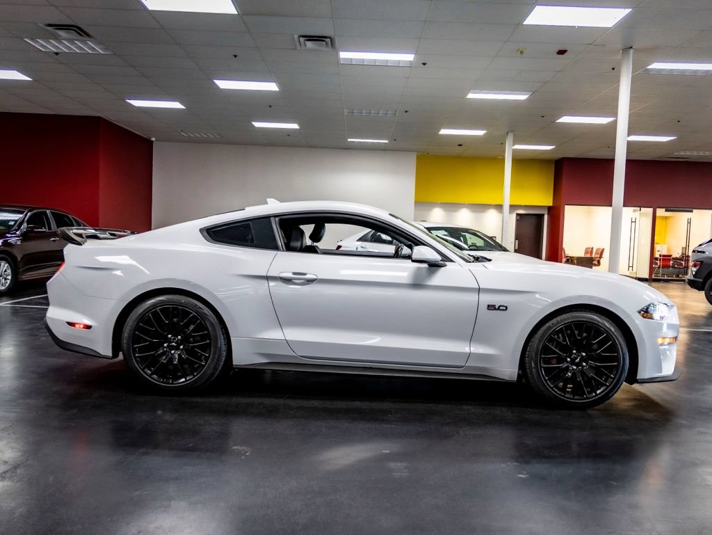 Used 2021 Ford Mustang GT Premium w/ GT Performance Package RWD image 8