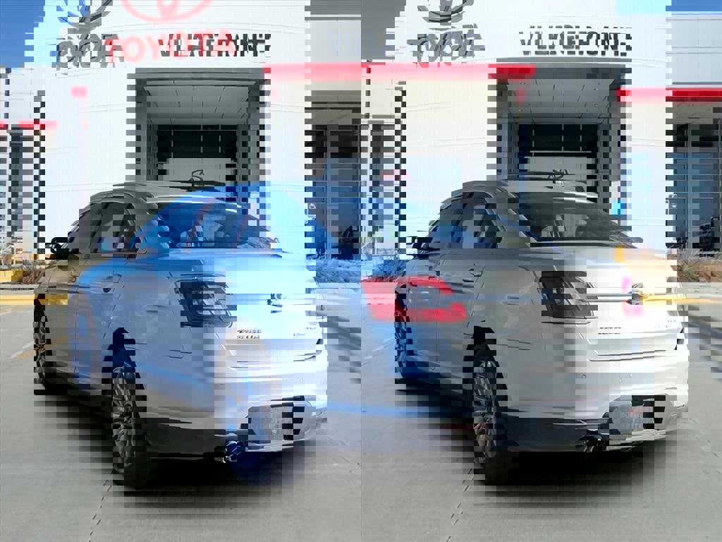 Used 2012 Ford Taurus Limited image 3