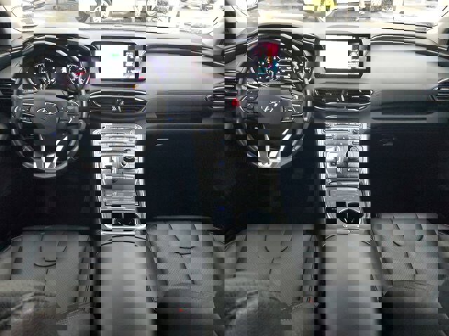 Used 2023 Hyundai Santa Fe SEL FWD image 17