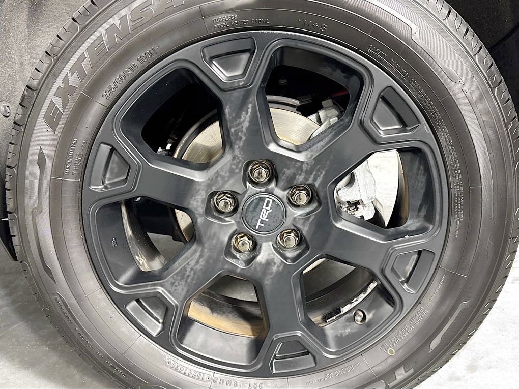 Used 2020 Toyota RAV4 TRD Off-Road image 30