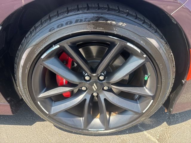 Used 2022 Dodge Charger R/T w/ Performance Handling Group image 14