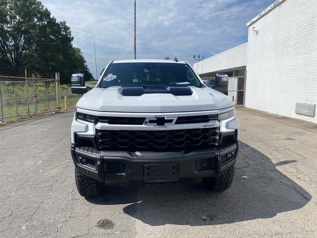 Used 2024 Chevrolet Silverado 1500 ZR2 w/ ZR2 Bison Edition image 7