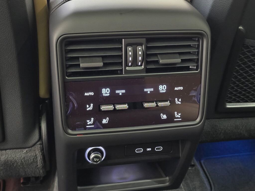 New 2026 Porsche Cayenne image 20