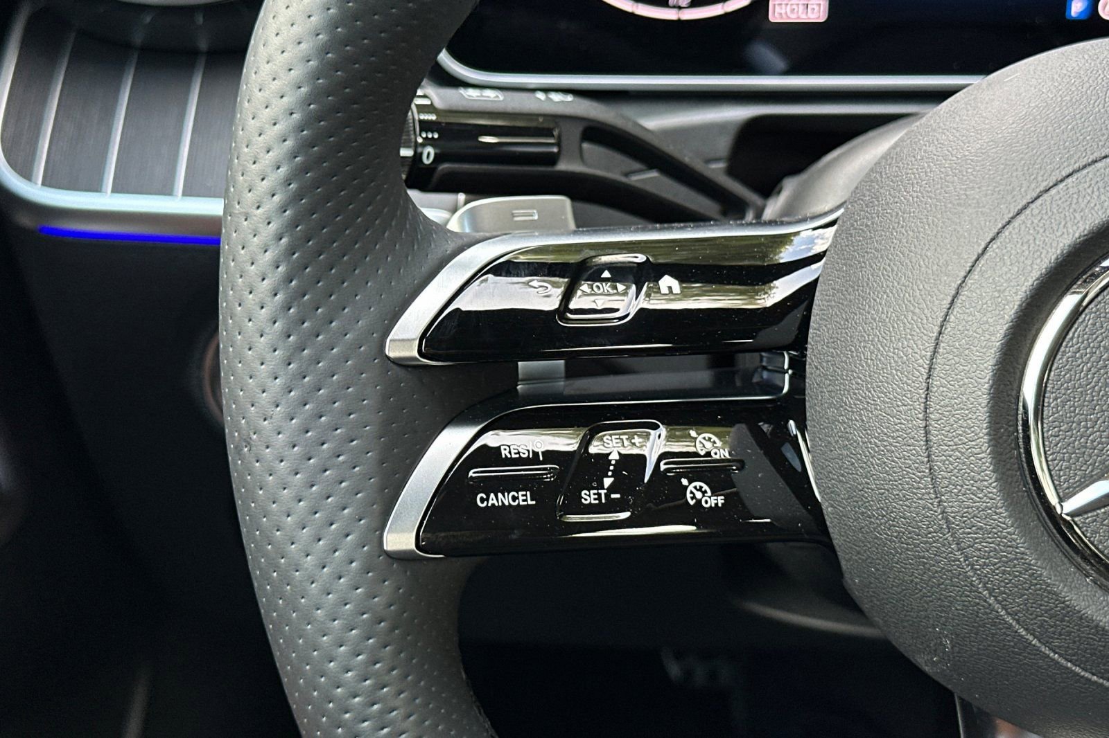 New 2025 Mercedes-Benz C 300 Sedan image 27