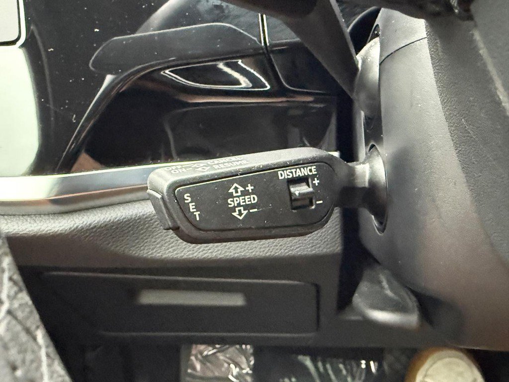 Used 2025 Audi Q3 2.0T Premium AWD/4WD image 19
