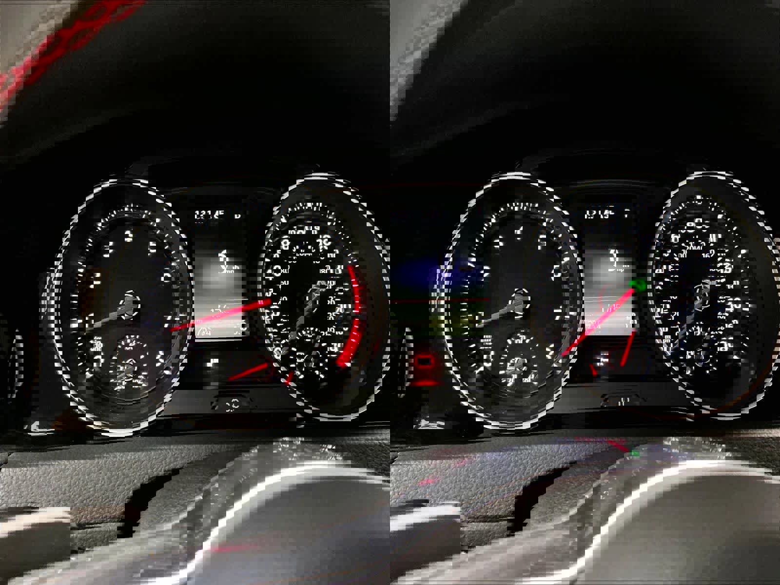 Used 2019 Volkswagen GTI SE image 20