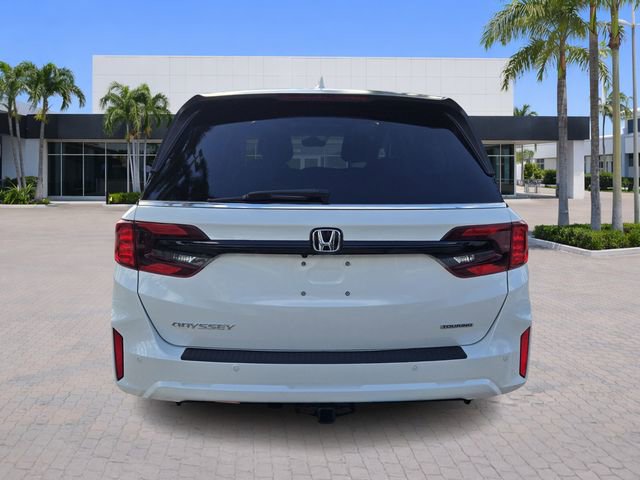 Used 2025 Honda Odyssey Touring image 6