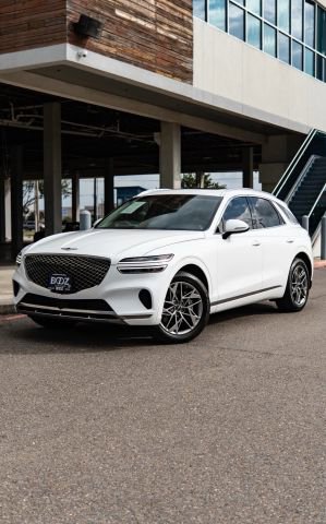 Used 2023 Genesis GV70 2.5T w/ Select Package image 2