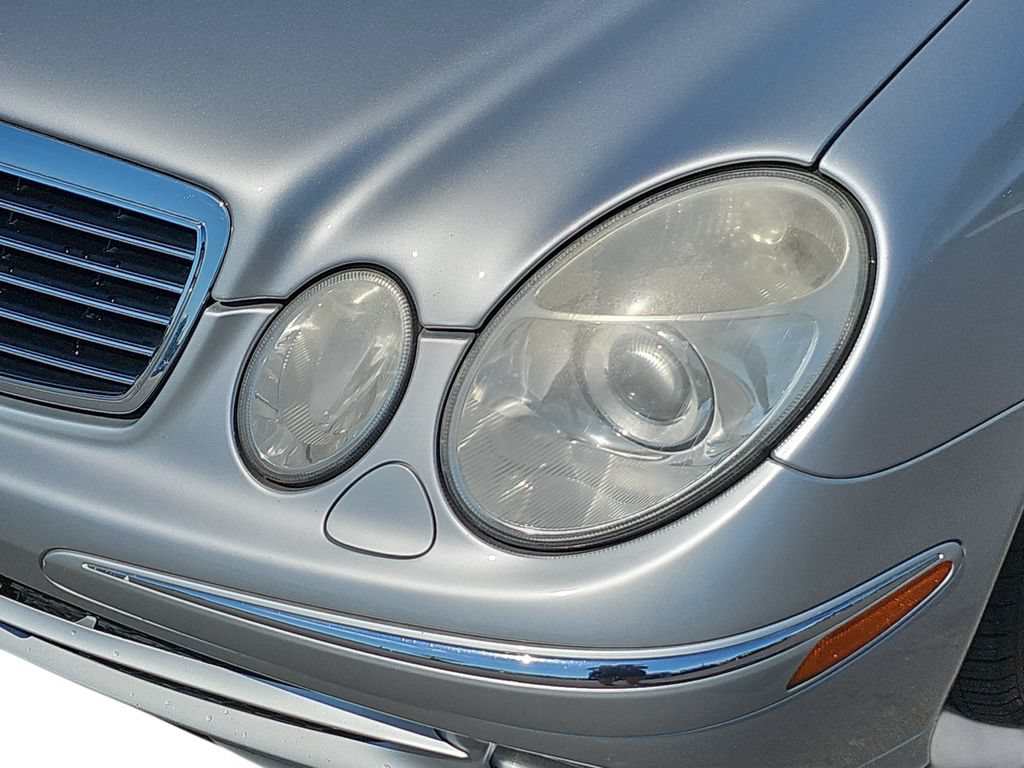 Used 2005 Mercedes-Benz E 320 Sedan image 31