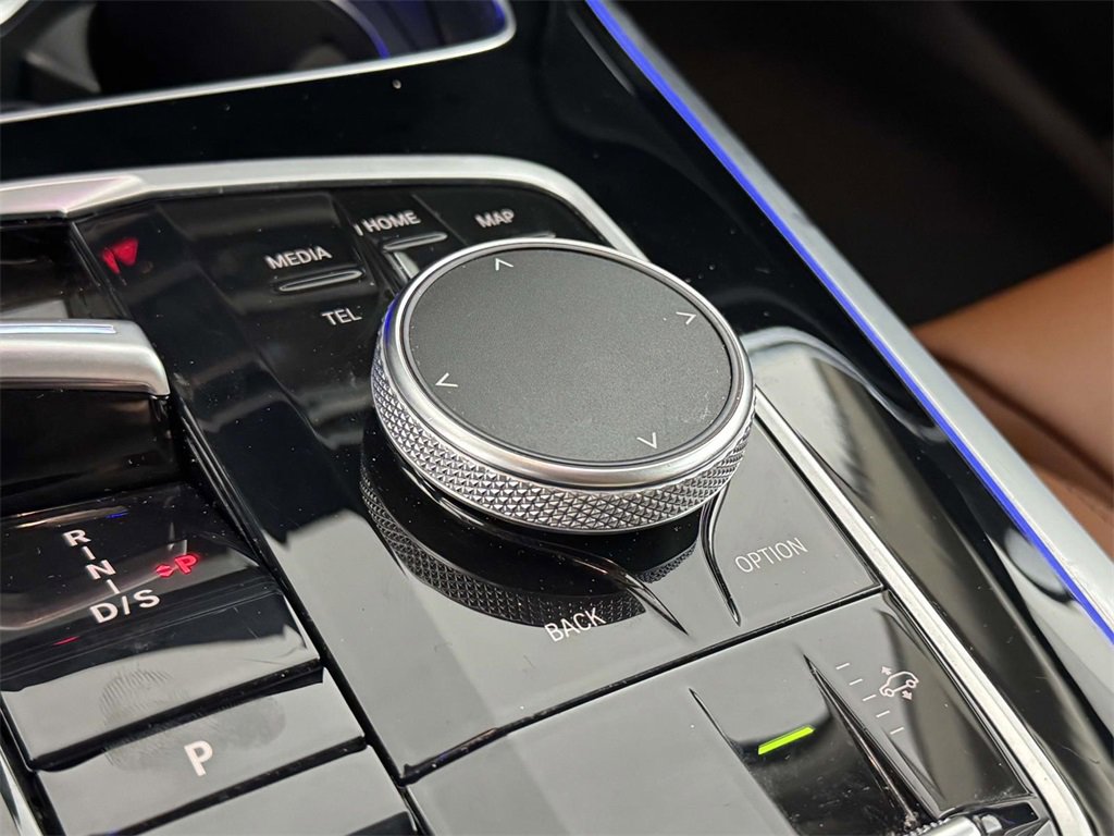 Used 2023 BMW X7 xDrive40i image 30