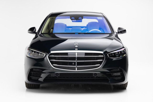 Used 2022 Mercedes-Benz S 580 4MATIC Sedan image 5