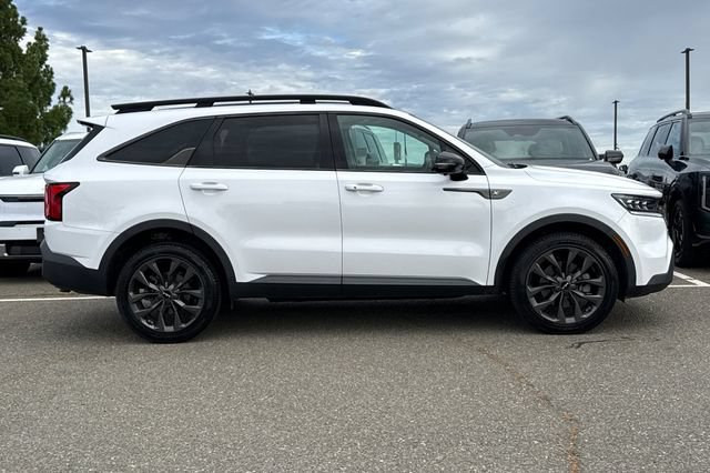 Certified 2022 Kia Sorento SX Prestige AWD/4WD image 3