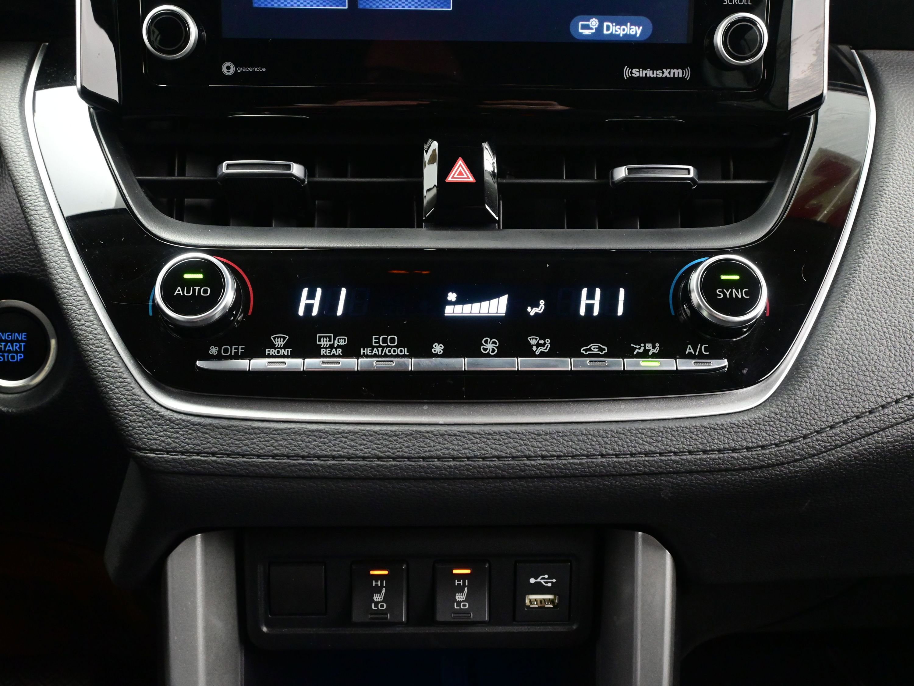 Used 2022 Toyota Corolla Cross XLE image 20