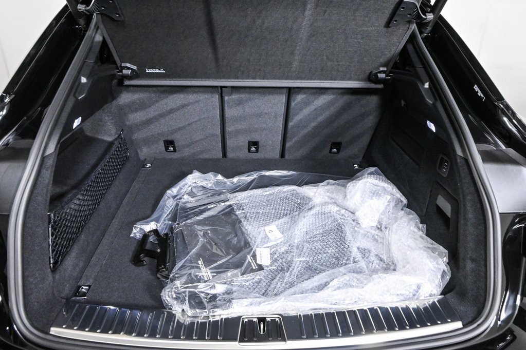 Certified 2025 Porsche Cayenne Coupe image 34