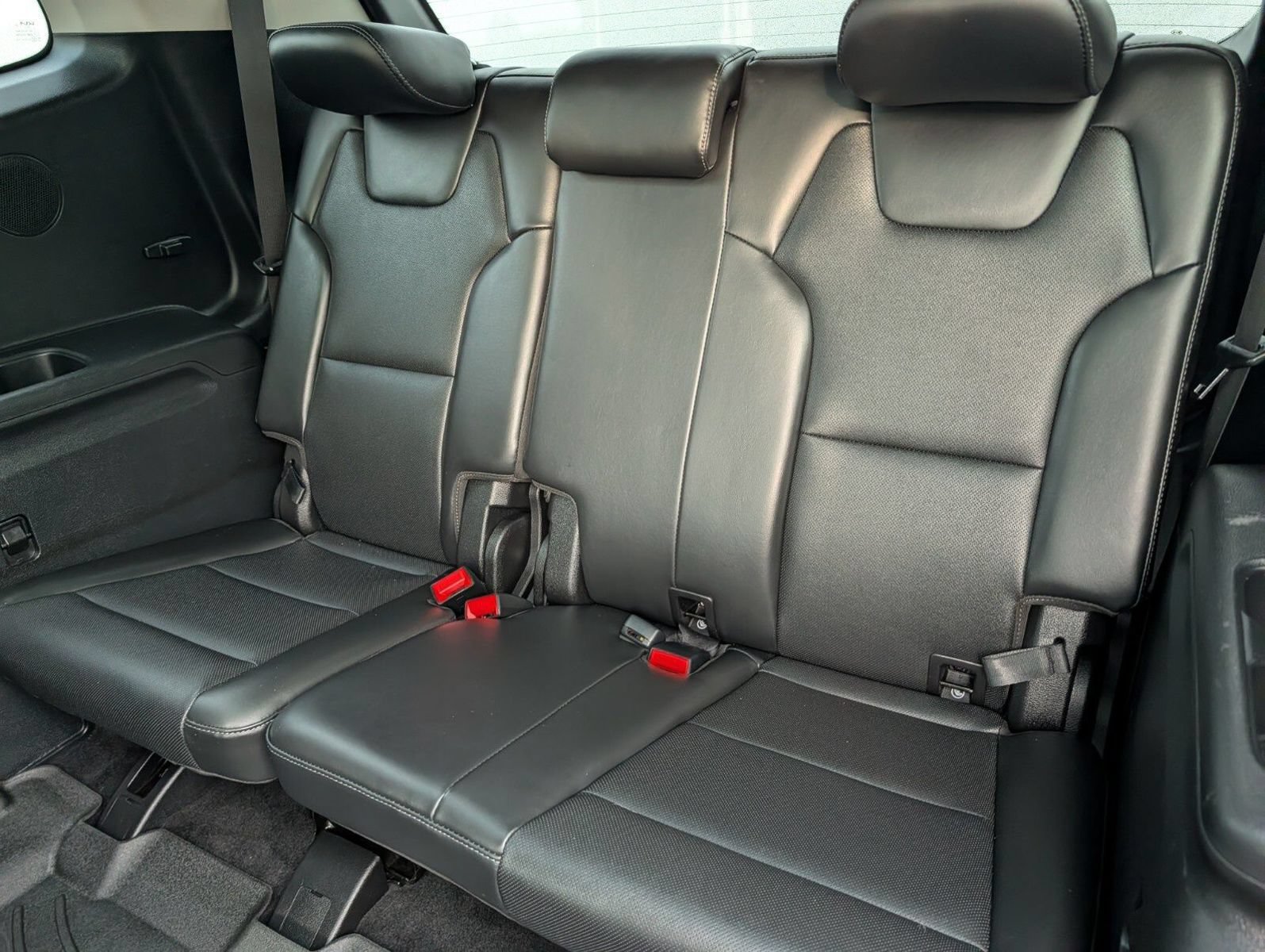 Used 2021 Kia Telluride SX w/ Nightfall Edition Package AWD/4WD image 28
