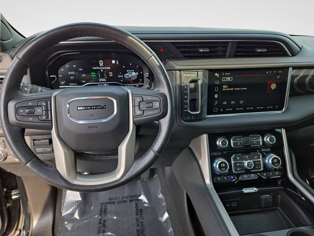Used 2022 GMC Yukon XL Denali w/ Max Trailering Package AWD/4WD image 19