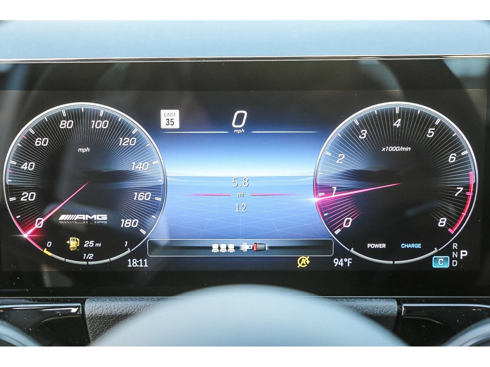 Used 2024 Mercedes-Benz GLA 35 AMG 4MATIC image 28