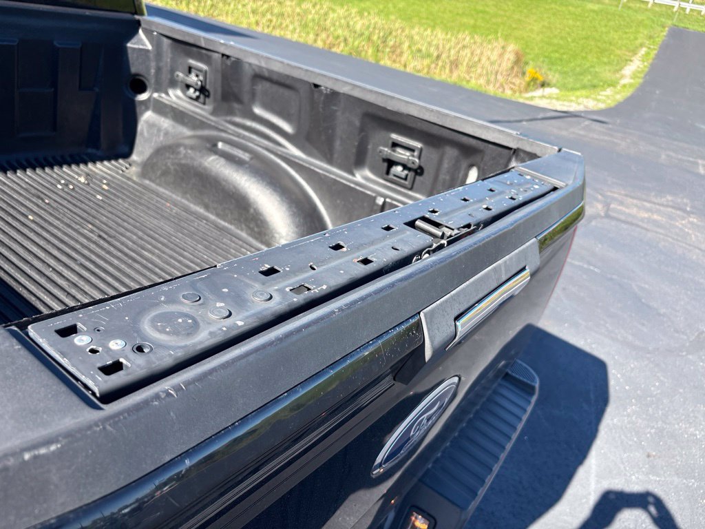 Used 2016 Ford F150 XLT w/ Equipment Group 302A Luxury AWD/4WD image 9