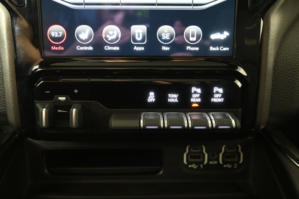 Used 2021 RAM 1500 Laramie w/ Sport Appearance Package image 31