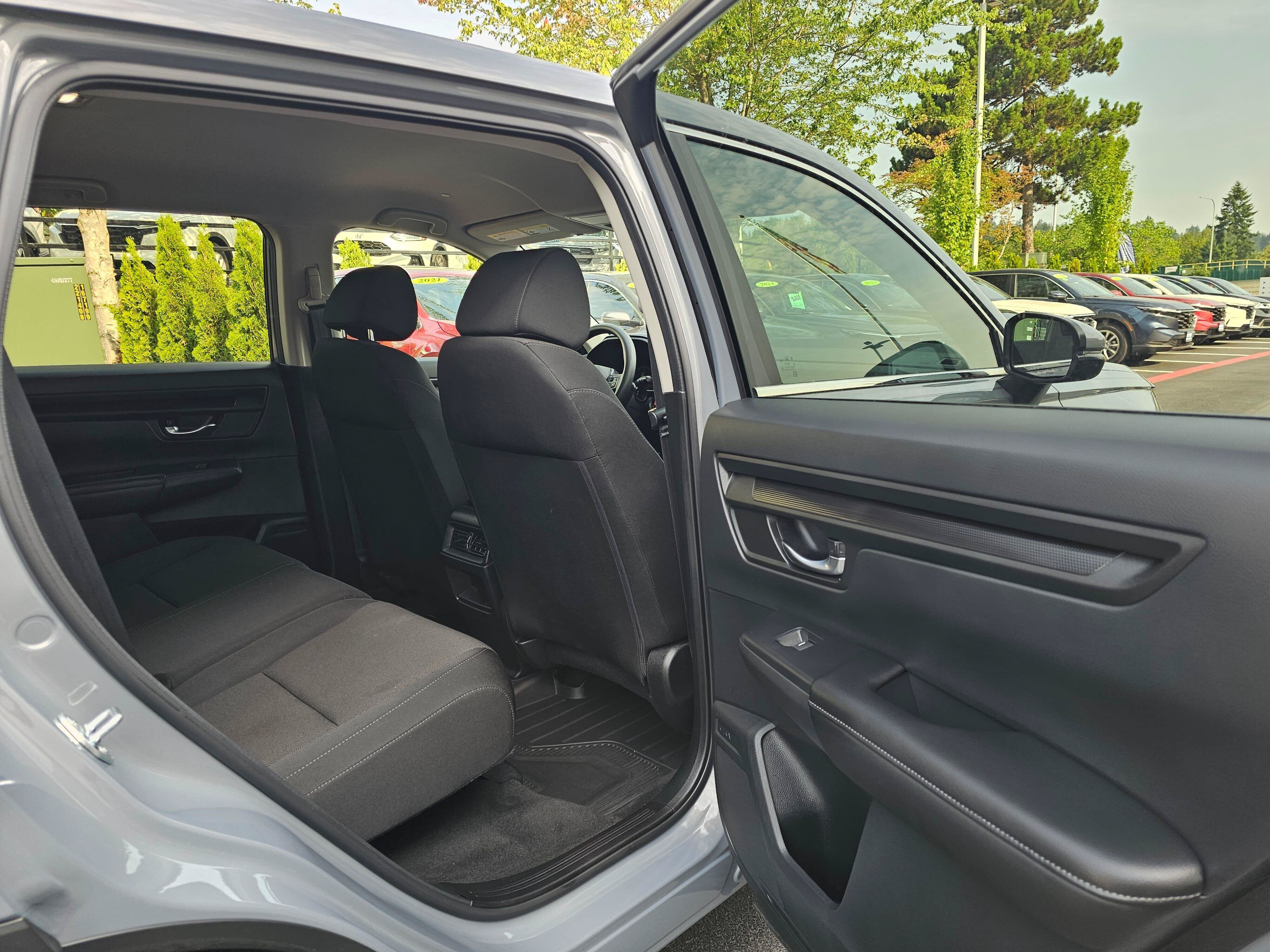 Certified 2025 Honda CR-V LX image 15