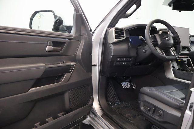 New 2026 Toyota Tundra Platinum image 9