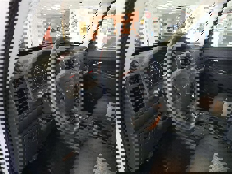 Used 2009 Jeep Liberty Sport w/ Popular Equipment Group image 8