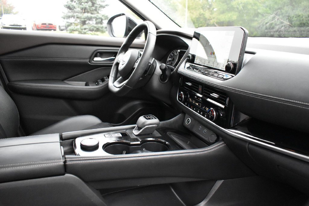 Used 2023 Nissan Rogue SL w/ SL Premium Package AWD/4WD image 35