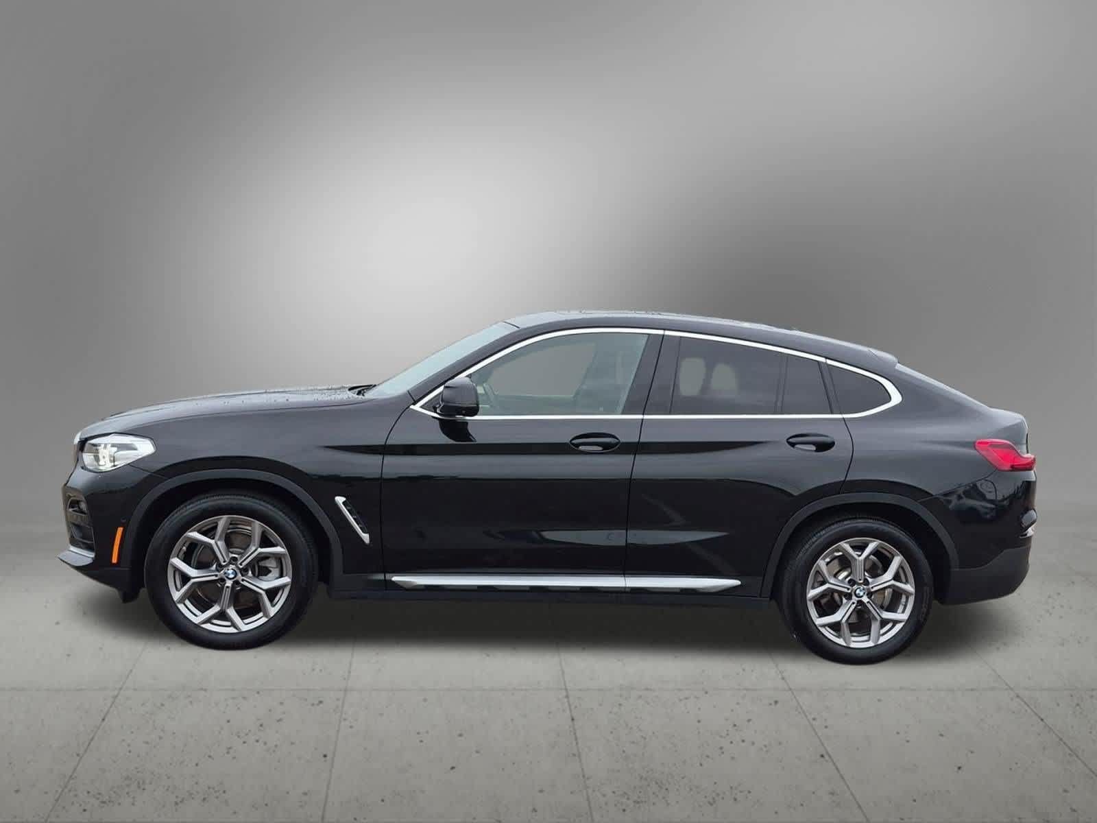 Used 2021 BMW X4 xDrive30i w/ Premium Package AWD/4WD image 3