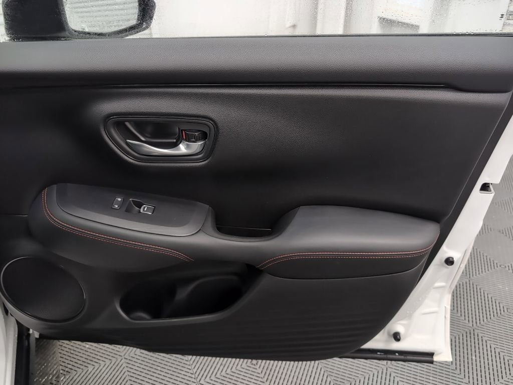 Used 2024 Honda HR-V Sport image 31
