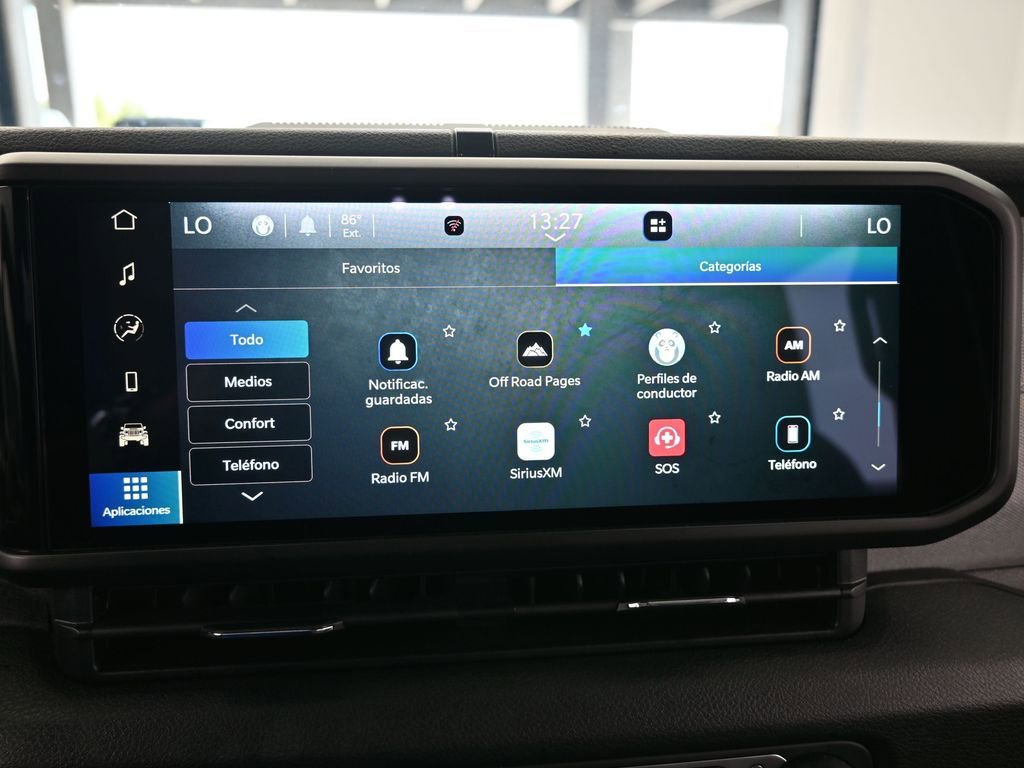 Used 2024 Jeep Gladiator Willys image 21