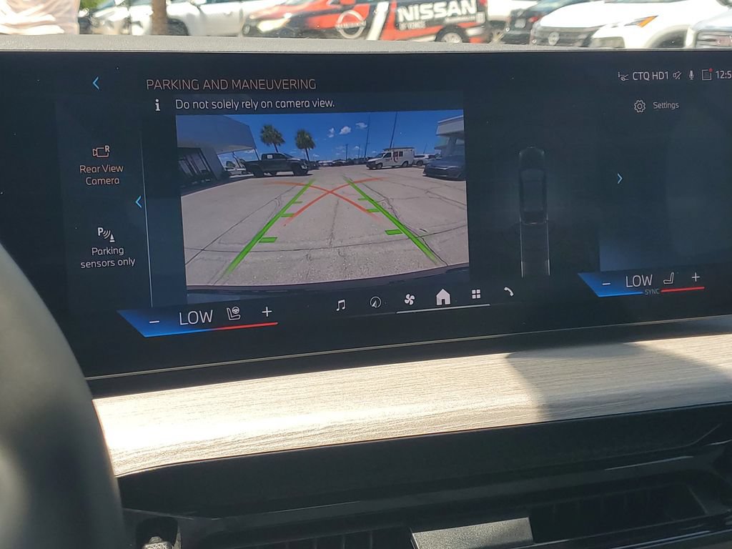 Used 2025 BMW 430i Convertible RWD image 29