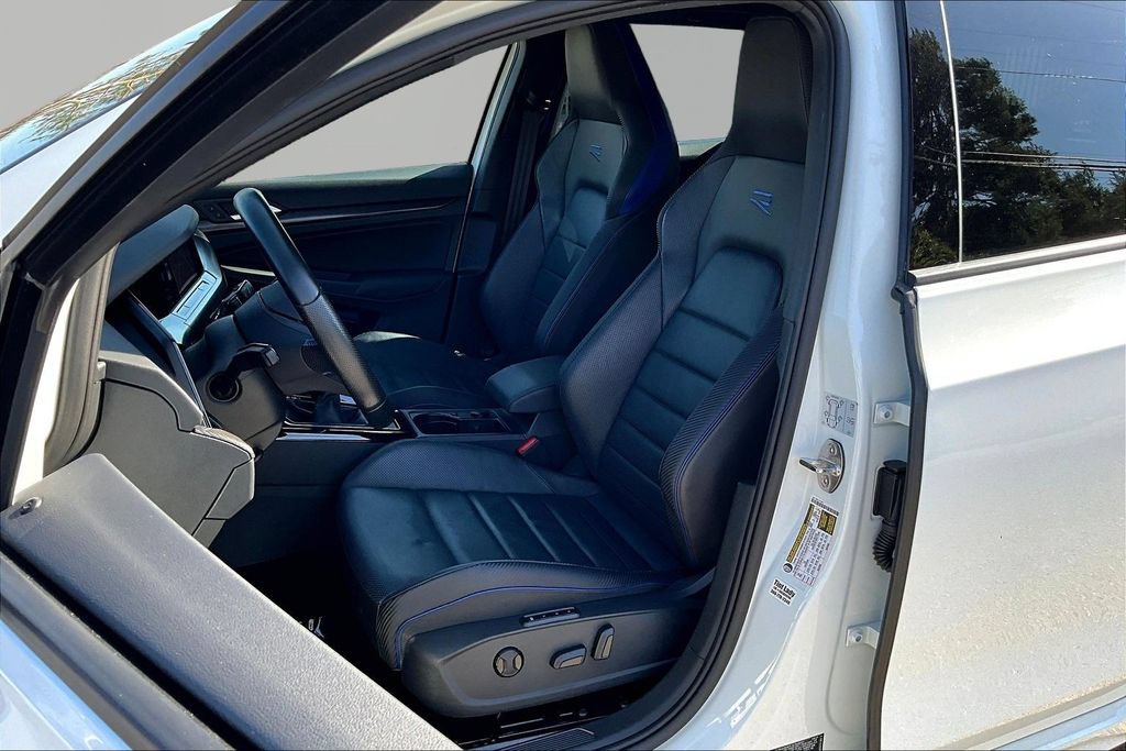 Used 2023 Volkswagen Golf R AWD/4WD image 22