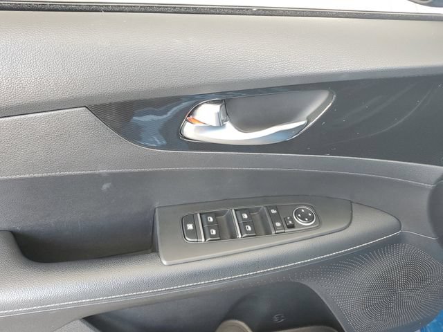 Certified 2023 Kia Forte GT-Line w/ GT-Line Technology Package FWD image 17