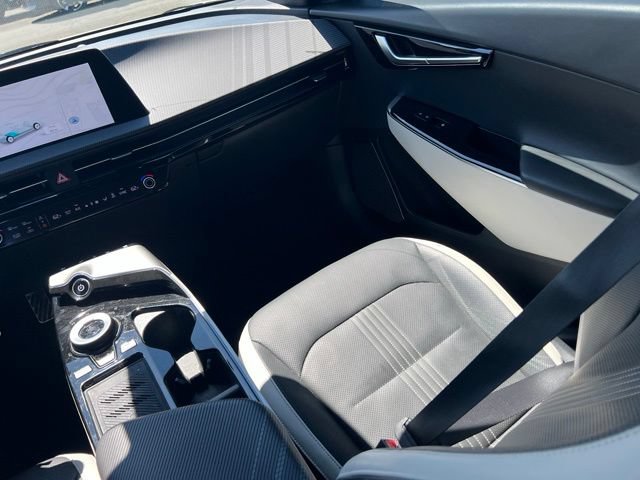 Certified 2023 Kia EV6 GT-Line AWD/4WD image 11
