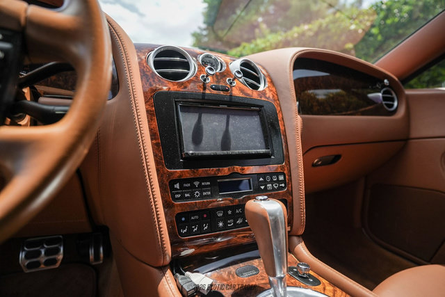 Used 2005 Bentley Continental GT AWD/4WD image 22