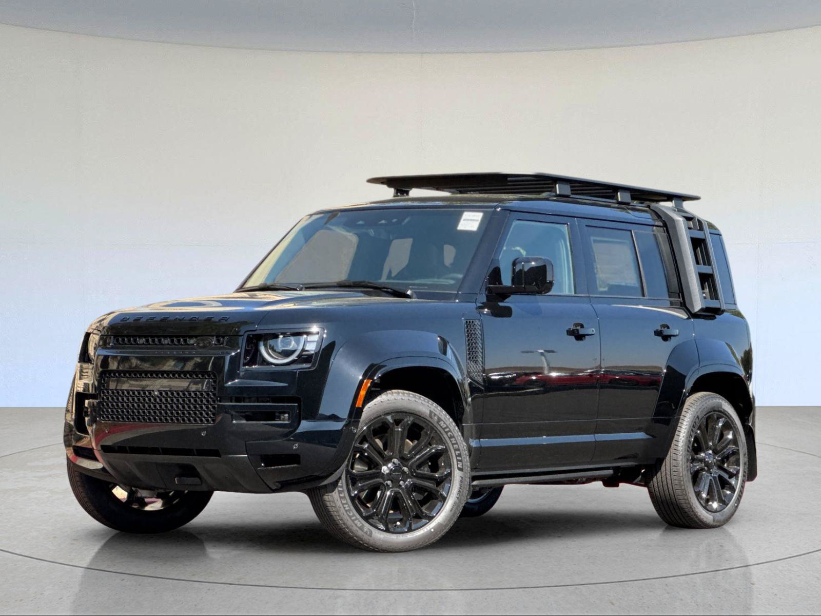 New 2026 Land Rover Defender 110 OCTA AWD/4WD image 1