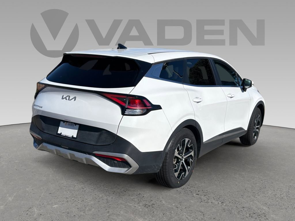 Used 2024 Kia Sportage EX image 18