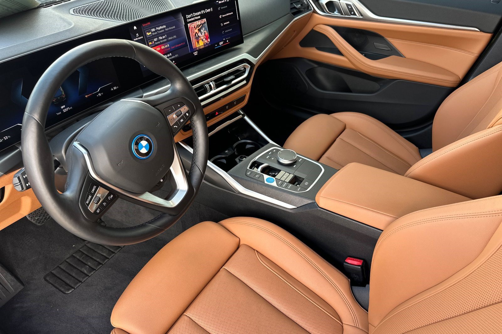 Used 2023 BMW i4 eDrive35 w/ Premium Package RWD image 4